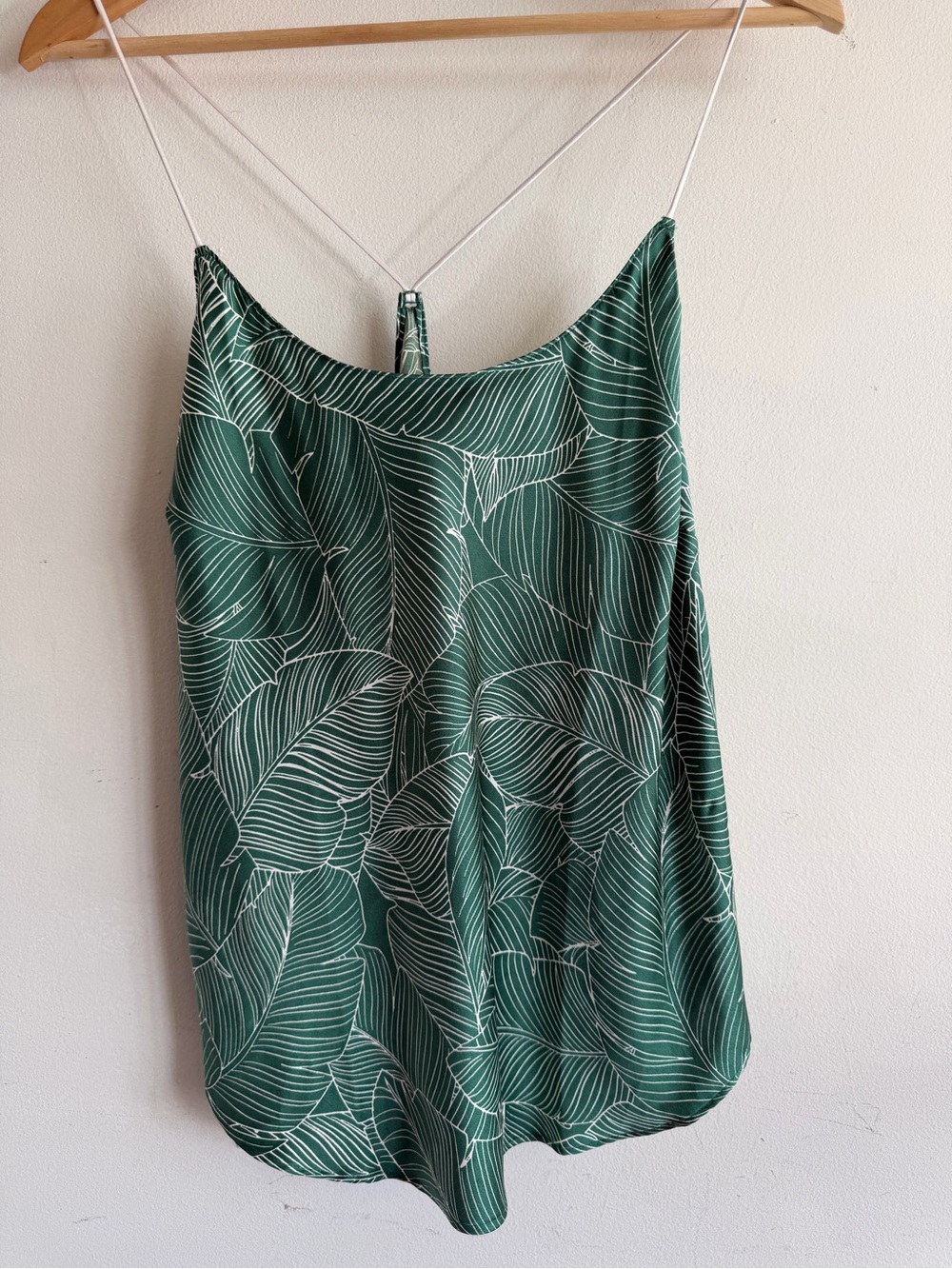 Victoria's Secret Green Leaf-Print Spaghetti Strap Cami